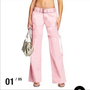 I am Gia naima cargo